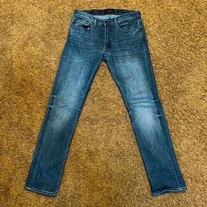 Outpost - Slim Straight Jeans
